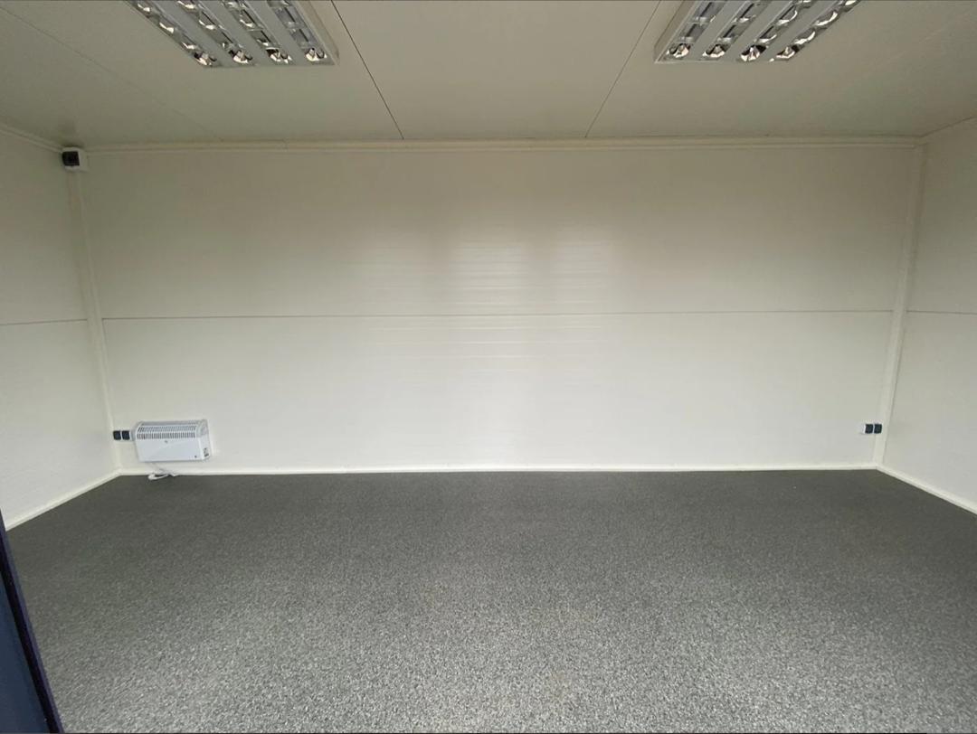 CONTENEDOR MARITIMO DE 20 PIES ZEN-BOX